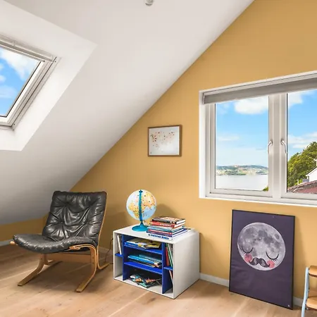 Lejlighed Panoramic Views - Family At Floyen!