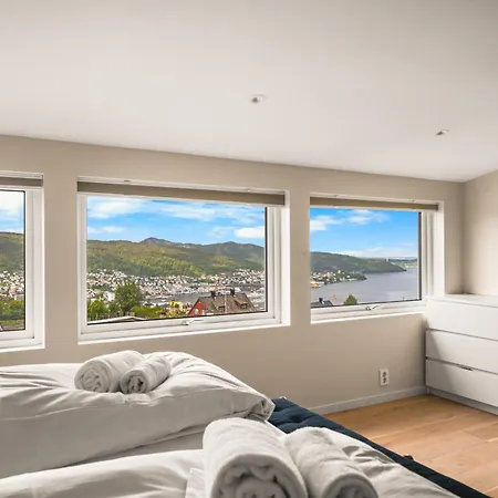 Lejlighed Panoramic Views - Family At Floyen!